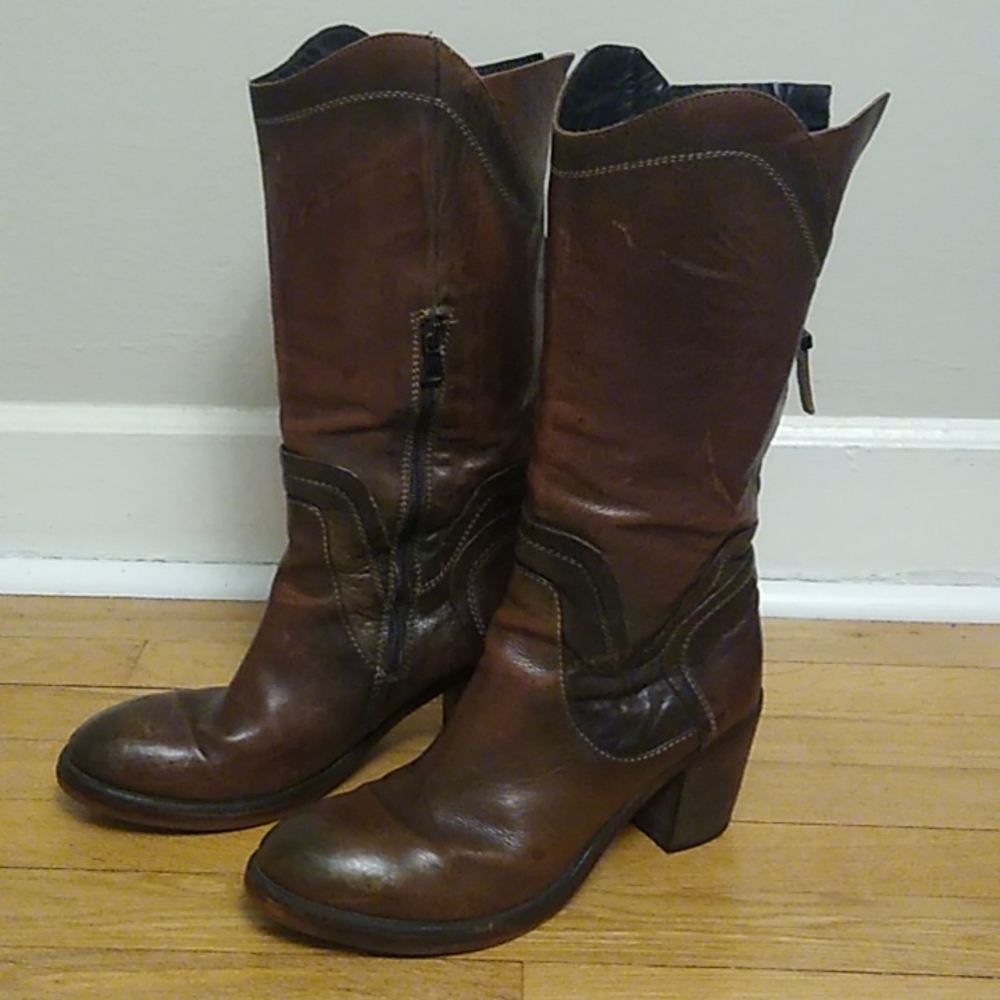 Pakros Brown Leather Boots